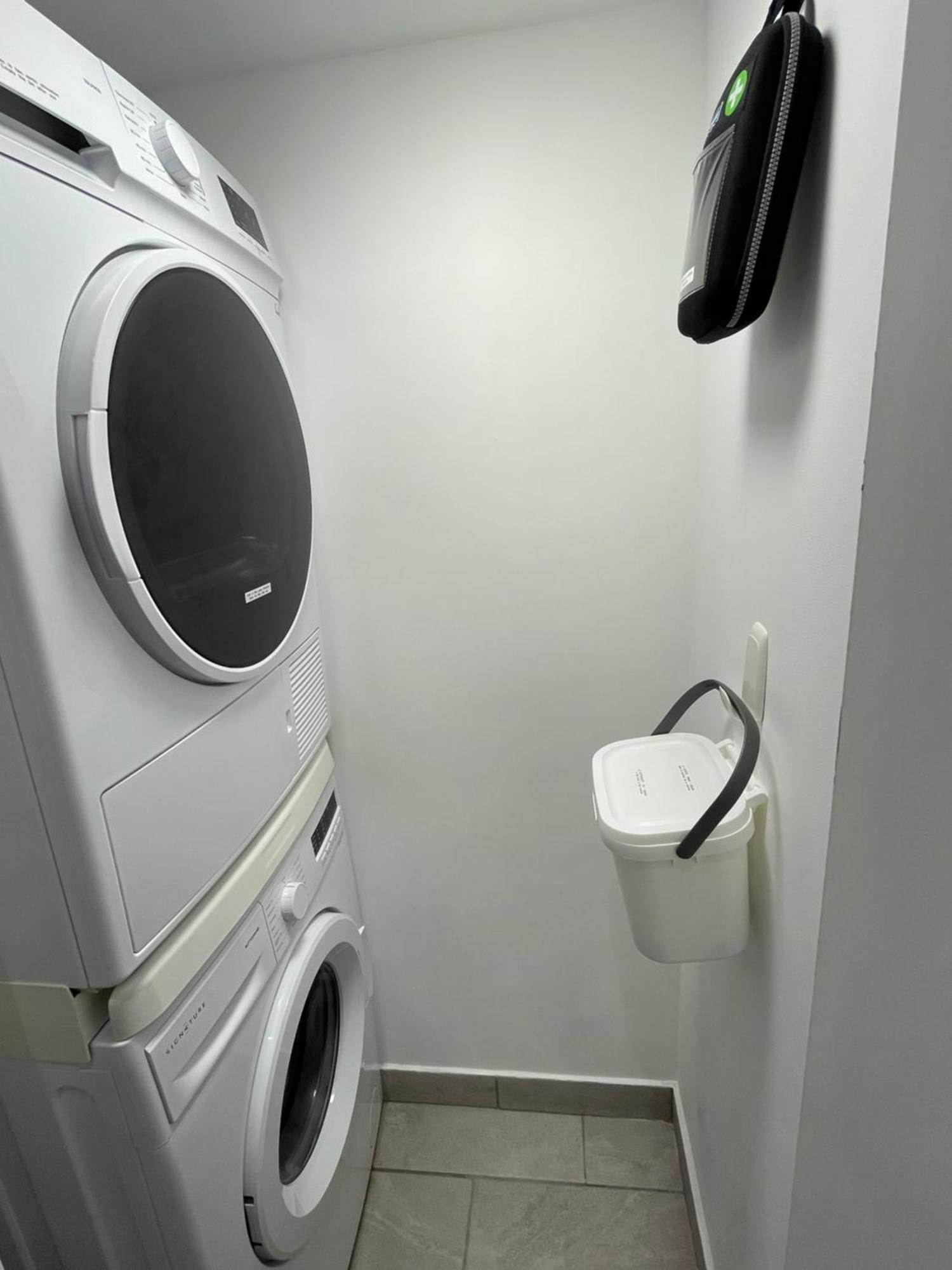Chez Jean-Yves Et Zoe - Le Saint Andre - Au Calme, Tres Propre, Proche Parkings, Clim Apartment Niort Bagian luar foto